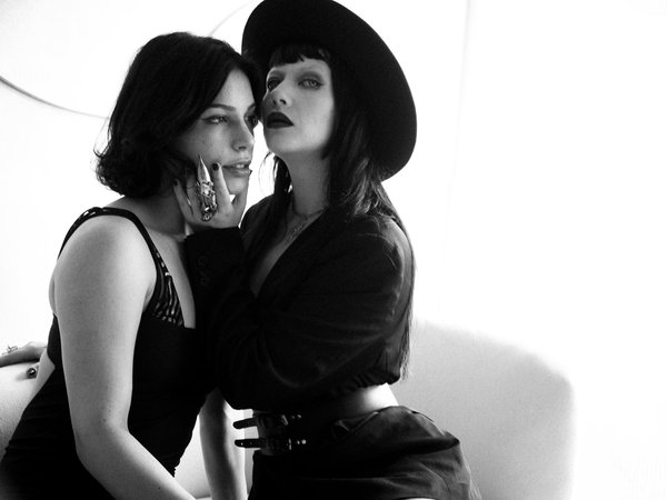 Wie die Blockchain-Technologie die Sicherheit vor Fälschungen in der Pharmaindustrie Revolutioniert